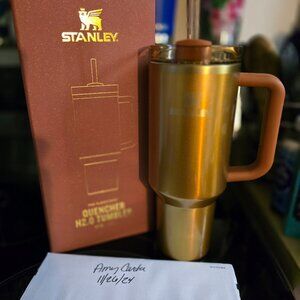 Stanley Limited Edition Gold Tinsel NIB 40oz